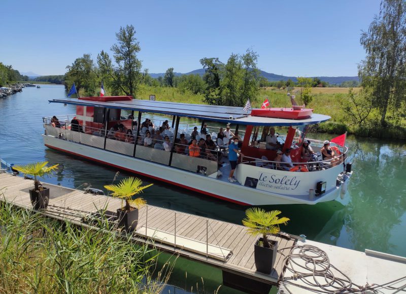 Le Solely bateau électrique solaire