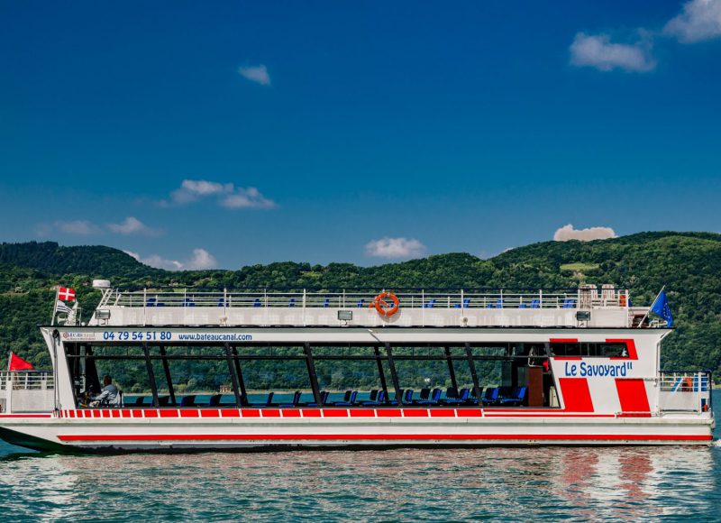 Bateau promenade sur le Lac du Bourget