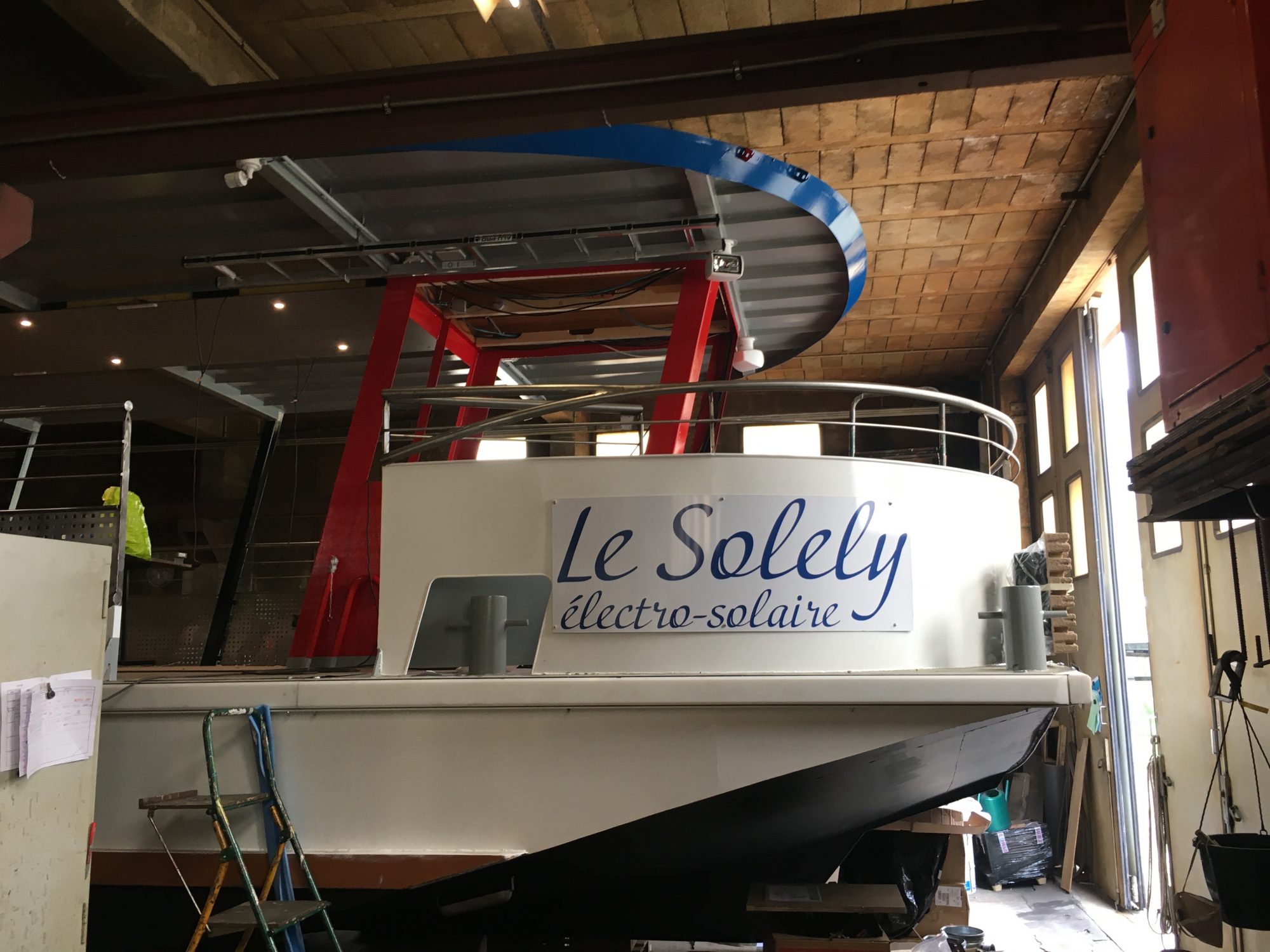 Le Solely, bateau electrique solaire