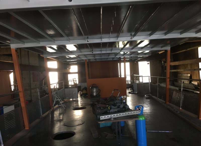 l'intérieur du solely